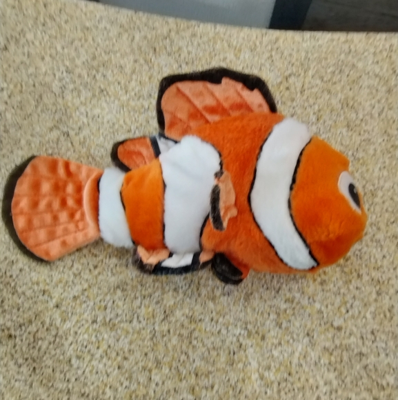 ✓Disney Parks Disney/Pixar Finding Nemo Clown Fish Plush - Picture 3 of 10